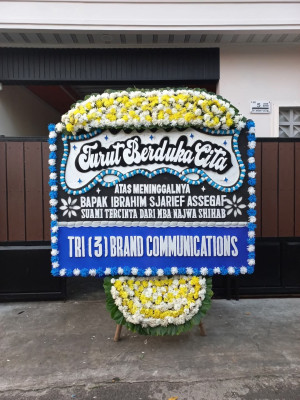 Papan Bunga Duka di Tanjung Palas Tengah